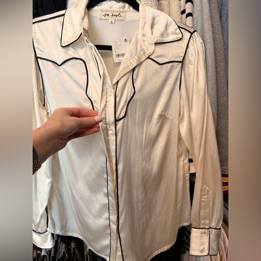NWT Free People x Nigel Preston Silk Western Blouse Ivory Black Piping Size S - Picture 6 of 8